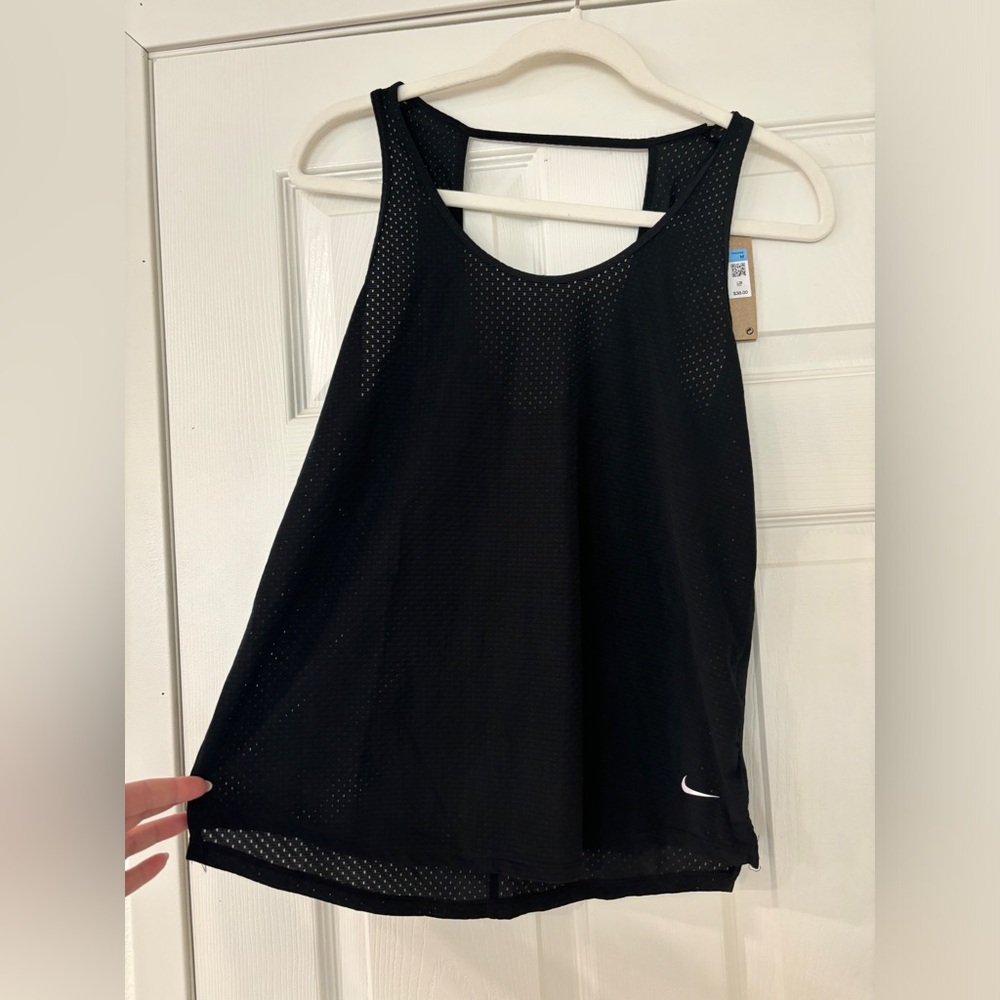 NWT Nike mesh sports tank size M